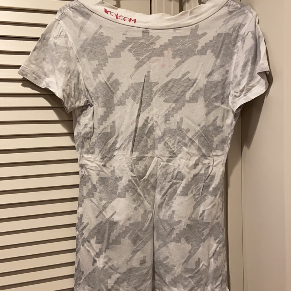 Volcom Tee - Picture 4 of 5